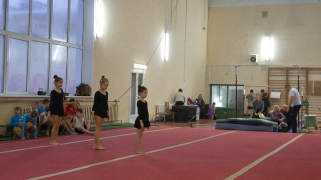 Спортивная акробатика Харьков 23.12.2017 часть 8 парные смотреть онлайн