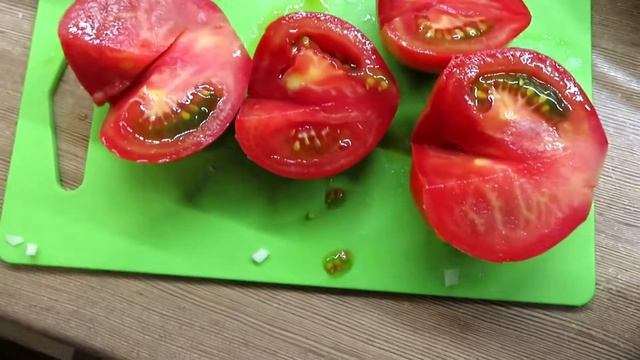 Вкуснейшая пицца на батоне #лениваяпицца смотреть онлайн