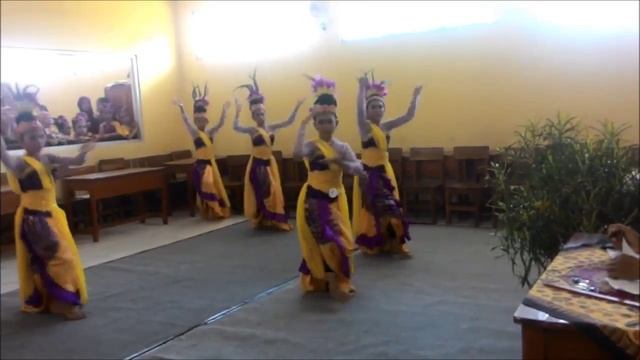 Tari Ronggeng Nyentrik SDSC смотреть онлайн