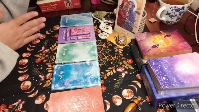 S.2, Em 678 ?Bienvenue à la rencontre de votre destinée ?©Tous droits réservés, L'Ame Sensible, 202 смотреть онлайн