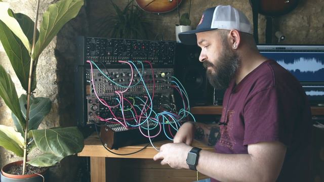 Ambient patch with Erica Synths Fusion System 2, Roland 500 and more смотреть онлайн