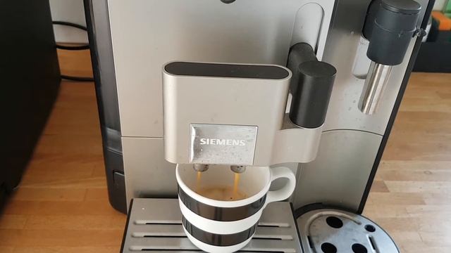 Siemens EQ3 test смотреть онлайн