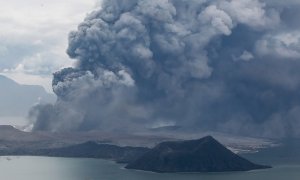 Вулкан Тааль активизировался на Филиппинах - объявлена массовая эвакуация