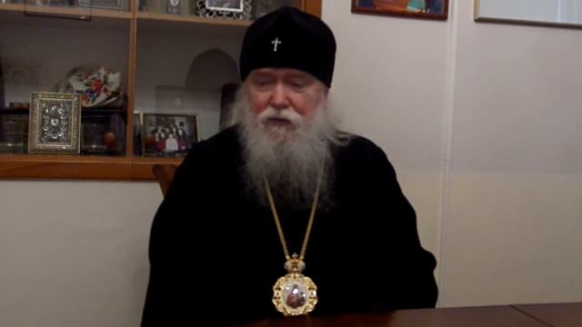 Что важно сделать в поминальные дни, рассказал глава РПЦЗ