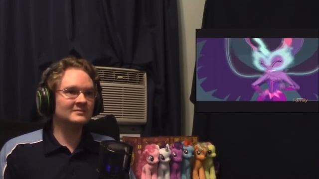 Youtubers react to Daydream Shimmer (MLP EQG : Friendship Games) смотреть онлайн