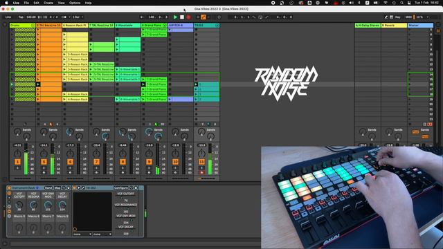Akai APC40 MK2 Performance - Making Classic 90s Goa Trance смотреть онлайн