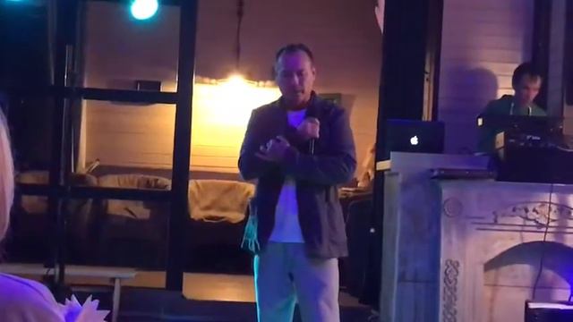 Александр Песков. Комната. Песня. смотреть онлайн