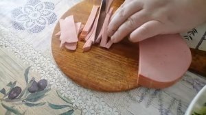 Салат с кукурузой! Просто  быстро и  вкусно!