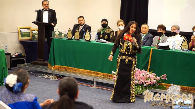 LA CIGARRA ❤️ en homenaje a La Grande LOLA BELTRÁN смотреть онлайн