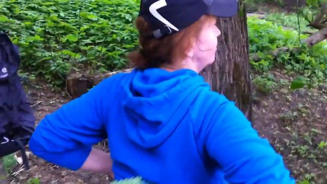 Пикник на речке .Как быстро подлечится крапивой? :))))) смотреть онлайн