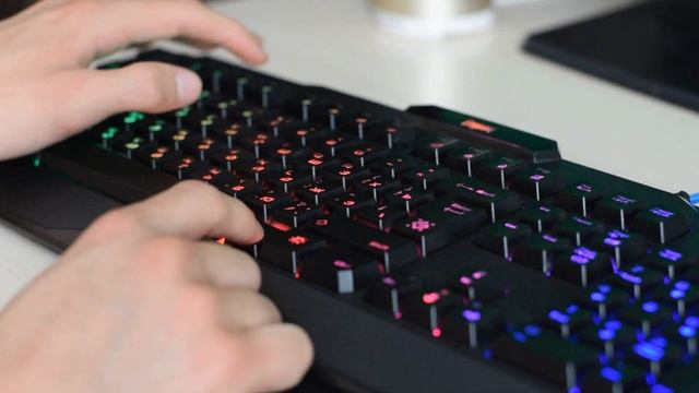 Клавиатура Defender legion gk010 dl смотреть онлайн