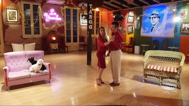 LIVE TANGO LESSON Improvisar en Tango #2 " La Intuición " смотреть онлайн