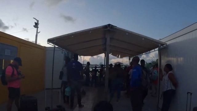 Exploring Marigot French Side Of St.Martin. West Indies Mall.. @orangefever...Island-Love смотреть онлайн