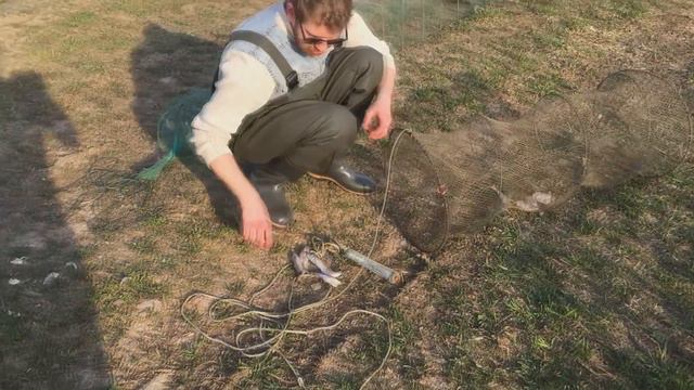 Ракоторговец. Эпизод 4. Поймали раков и угря. Как поймать раков? Crawfish Hunter