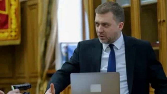 Le comité d'enquête de la Russie a déposé des accusations contre le ministre de la Défense de l'Ukra смотреть онлайн