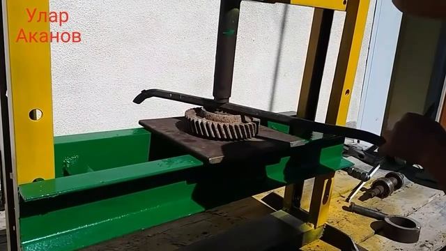 Пресс гидравлический из 20 тонного домкрата своими руками./ Кол эмгек менен эмне жасаса болот смотреть онлайн