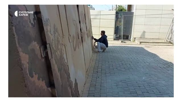 🤺 В ХАРЬКОВЕ УСТАНОВЛЕНА ПЕРВАЯ ОСТАНОВКА-УКРЫТИЕ #Kharkov #Ukraine #Остановка_укрытие #Новости смотреть онлайн
