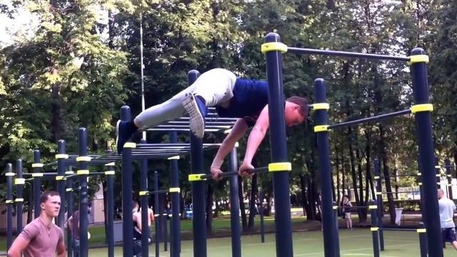 Тренировка в Лужниках✌️ смотреть онлайн