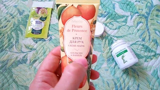 #Faberlic #отзыв #ВитаМанияКарамболаиМаракуйя #КремдлярукАпельсиниВаниль #ЗарядЭнергии #сентябрь201