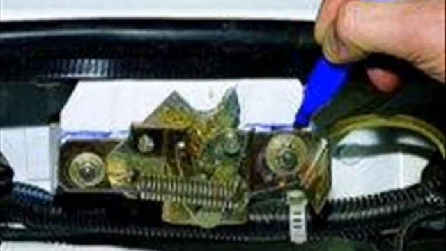 Как снять замок капота на Нива21213 смотреть онлайн