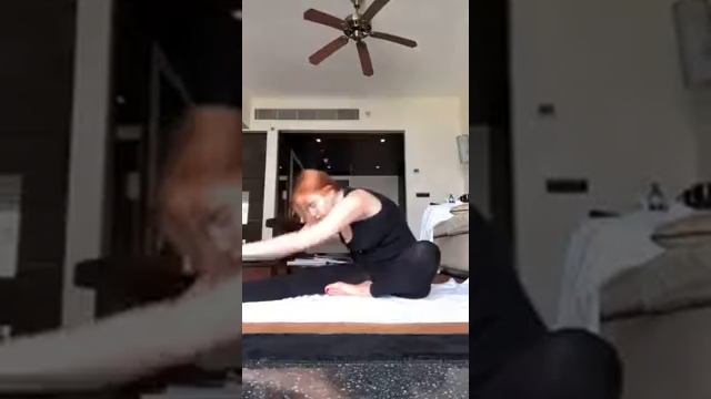 Комплекс кундалини йоги для начала дня. Как быть бодрым с самого утра. смотреть онлайн