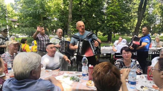 На обеде после 7 фестиваля Автозавода. смотреть онлайн