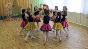 Утренник 8 Марта в детском саду | Танец девочек [Студия Отражение - Videoreflex]