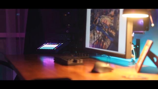 DREAM Desk/Studio SETUP for Photographers, Videographers & YOUTUBERS for 2020!!! смотреть онлайн