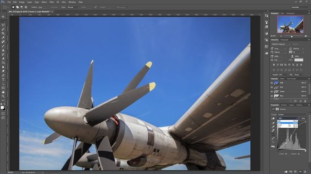 Выборочная коррекция инструментом Curves (кривые) в Photoshop смотреть онлайн