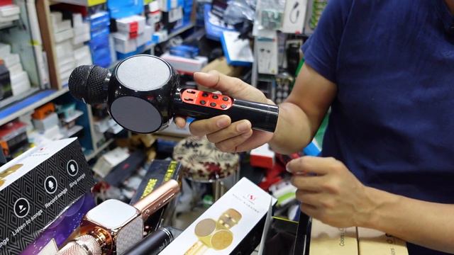 সবচেয়ে কমদামে কারাওকি মাইক্রোফোন কিনুন || Bluetooth Wireless Karaoke Microphone Price | Robin Vlogs смотреть онлайн