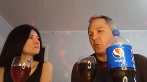 ОТМЕЧАЕМ МОЙ ПРИЕЗД, ПЬЁМ С ЖЕНЕЙ ПЕПСИ-КОЛУ И ГРАНАТОВЫЙ СОК