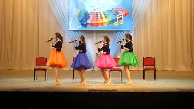 Группа Крутые девчонки - "Something new" смотреть онлайн