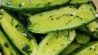 Малосольные огурцы быстрого приготовления/Малосольные огурцы в пакете с укропом и чесноком/Закуска смотреть онлайн