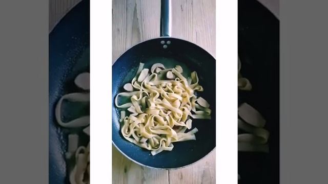 Fettuccine ai Funghi Porcini lucani смотреть онлайн