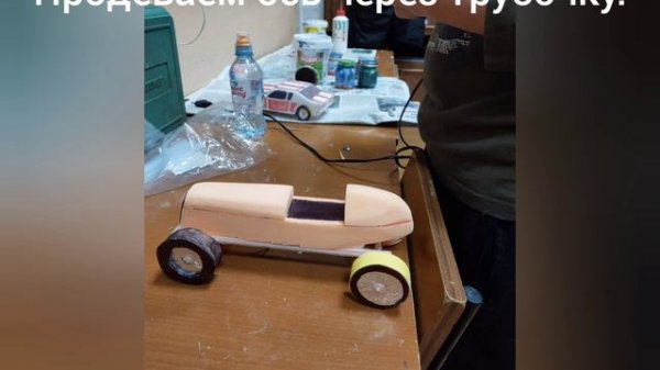 Модель гоночного автомобиля F1.mp4