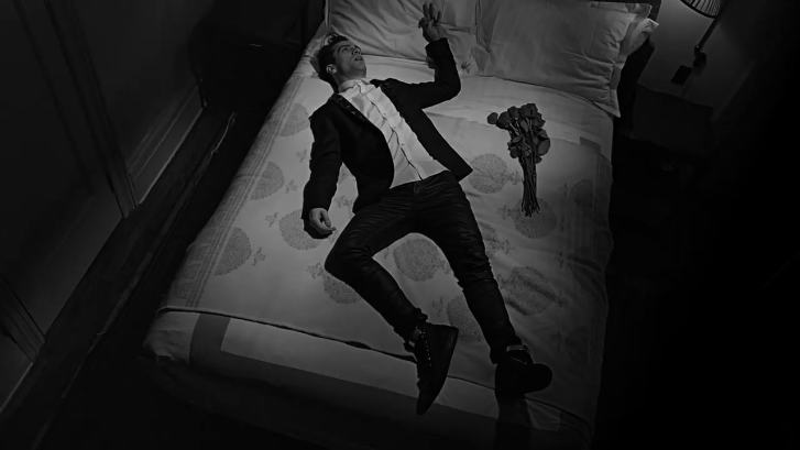 Panic! At The Disco׃ Nicotine [OFFICIAL VIDEO] смотреть онлайн