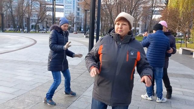 Харьков, танцы друзей, "Харьковский вальс"?♂️? смотреть онлайн