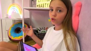 КАК Настя рисует Apple Pencil на iPad My little Nastya