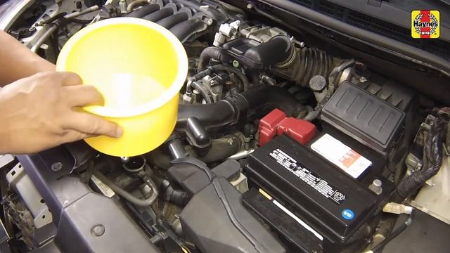 How to Service the cooling system on the Nissan Versa 2007 to 2019 смотреть онлайн