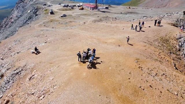Путешествие - Горный Алтай. Подъем-спуск Акташский Ретранслятор на Honda Africa Twin AdventureSport смотреть онлайн