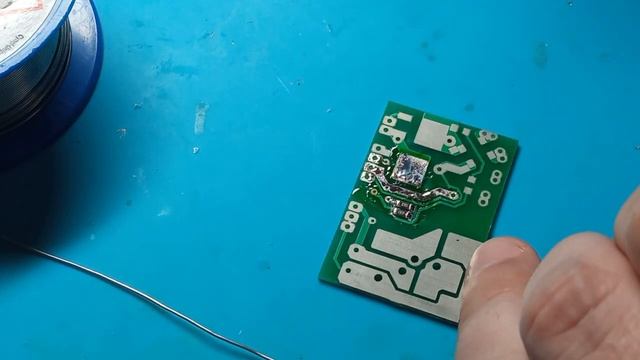 Як я паяю SMD компоненти смотреть онлайн