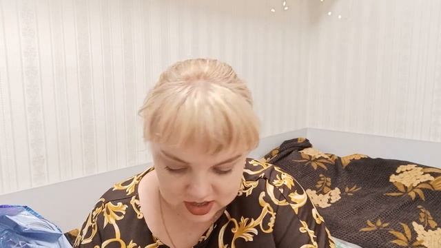 Неординарная распаковка с Валдберрис смотреть онлайн