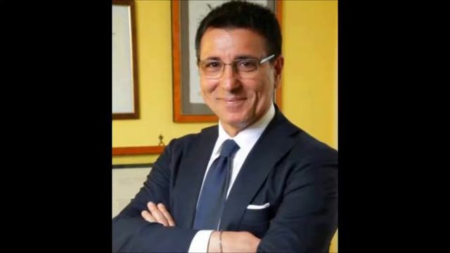 Piazza Bovio 32 - Puntata 6 (Iter giudiziario) in onda sul Gruppo Radio Amore смотреть онлайн