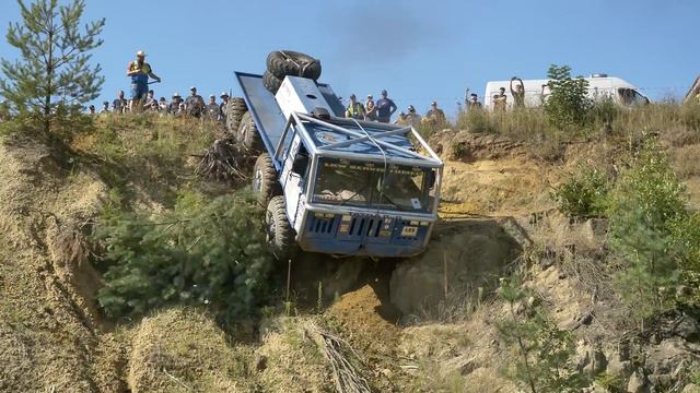 Офф роад, немножко бездорожья смотреть онлайн