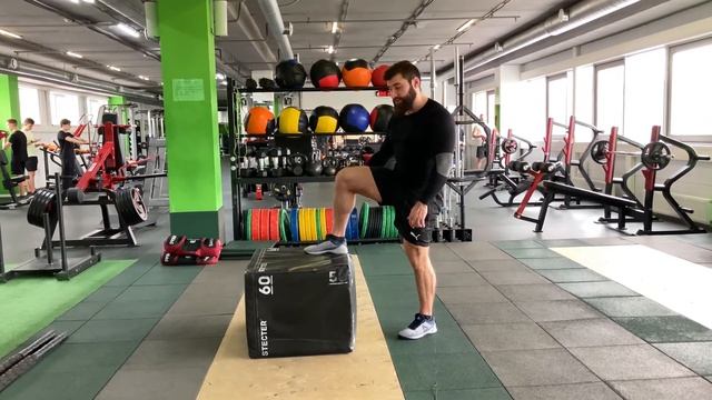 КАК ПРАВИЛЬНО ДЕЛАТЬ ЗАПРЫГИВАНИЯ смотреть онлайн