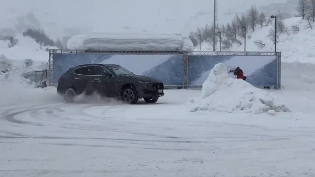 Maserati Test Drive Italy 2018, Quattroporte, Ghibli & Levante смотреть онлайн