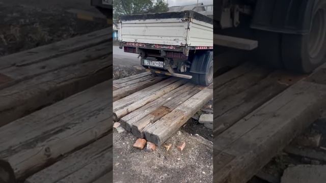 Не большой отрывок о доставках угля. смотреть онлайн