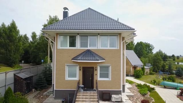 Светлый фасад выполненный японскими панелями для любителей классики смотреть онлайн