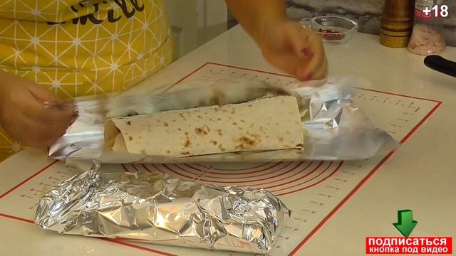 Рулет из Армянского лаваша с простой начинкой. Обалденно вкусно и быстро. смотреть онлайн
