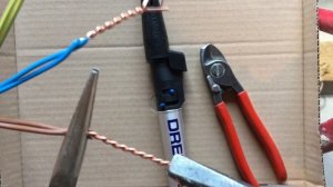 Пайка проводов газовым паяльником Dremel. Пайка скруток оловом.